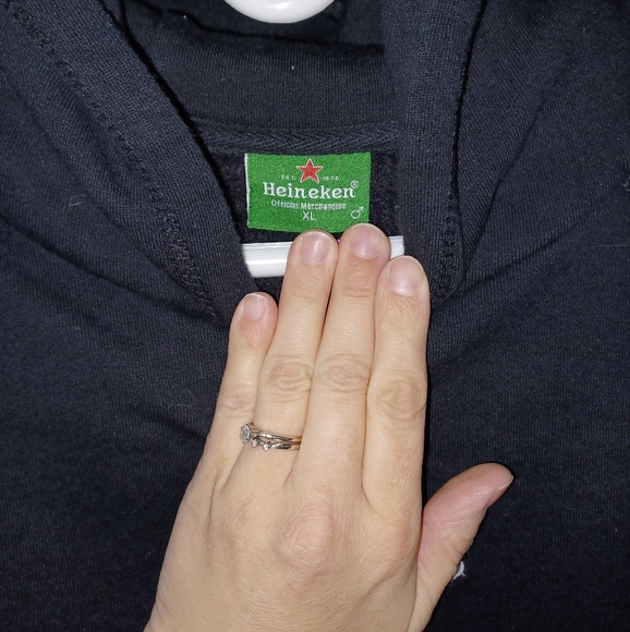 Heineken Men's XL  Official Merchandise Star Black/Red Hoodie Hooded Sweatshirt - Picture 2 of 11